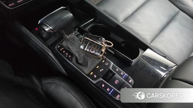 Kia Come New K7 id 4188563 из Кореи 32