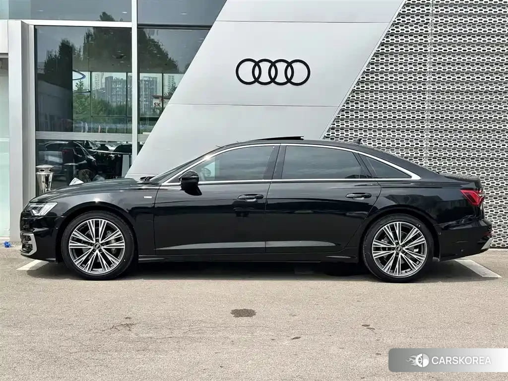 Audi A6L id 4514166 из Китая 24