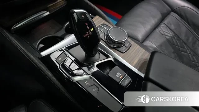 BMW 5 Series (G30) id 3203900 из Кореи 19