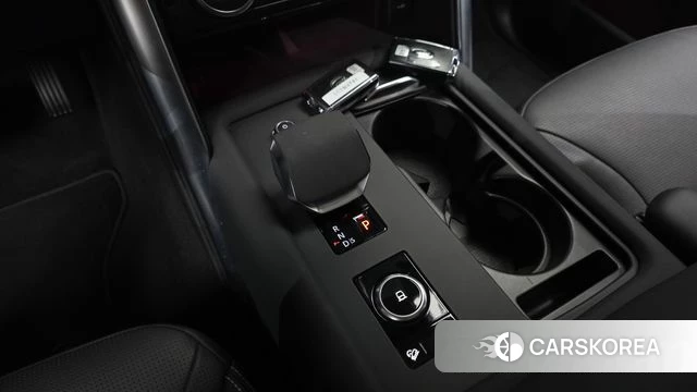 Land Rover Discovery 5 id 4773984 из Кореи 32