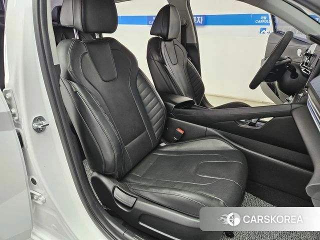 Hyundai Avante (CN7) id 3833853 из Кореи 19