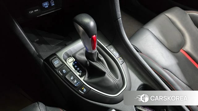 Hyundai Veloster (JS) id 4430528 из Кореи 30