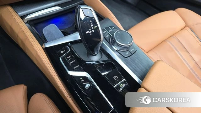 BMW 5 Series (G30) id 4223288 из Кореи 29