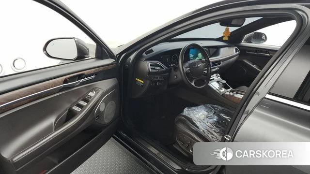 Genesis G90 id 3942666 из Кореи 19