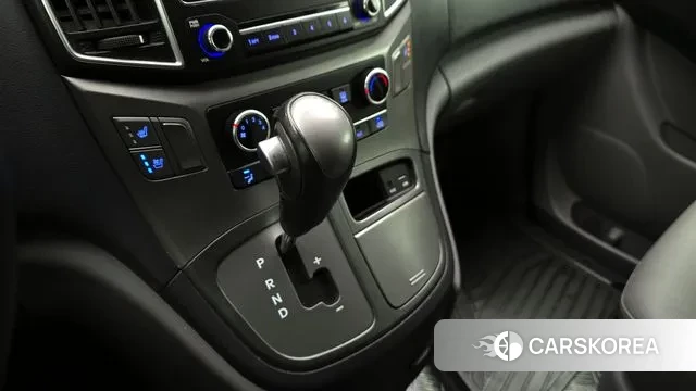 Hyundai The New Grand Starex id 3129246 из Кореи 19