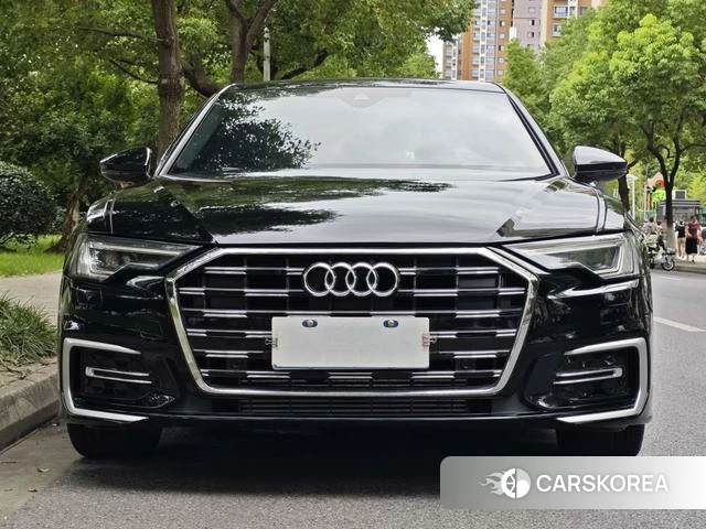 Audi A6L id 3913965 из Китая 15