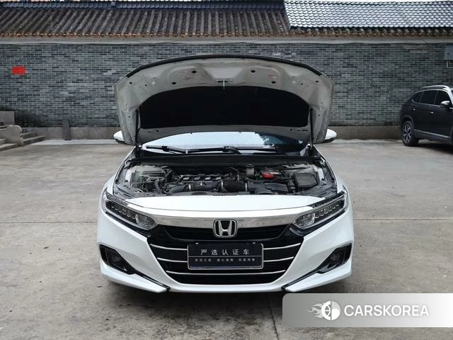 Honda Accord id 4348647 из Китая 29