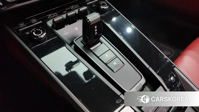Porsche 911(992) id 4562697 из Кореи 32