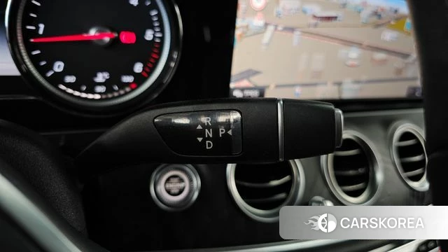 Mercedes-Benz E-Class W213 id 4496540 из Кореи 31