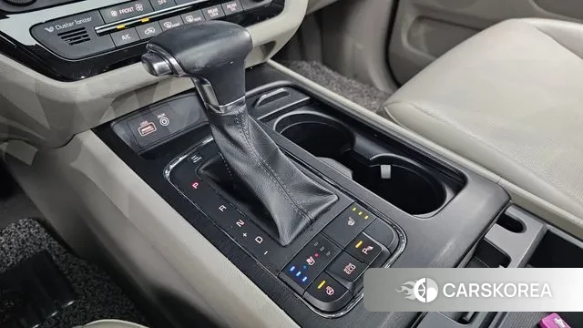 Kia All New Carnival id 2991372 из Кореи 18