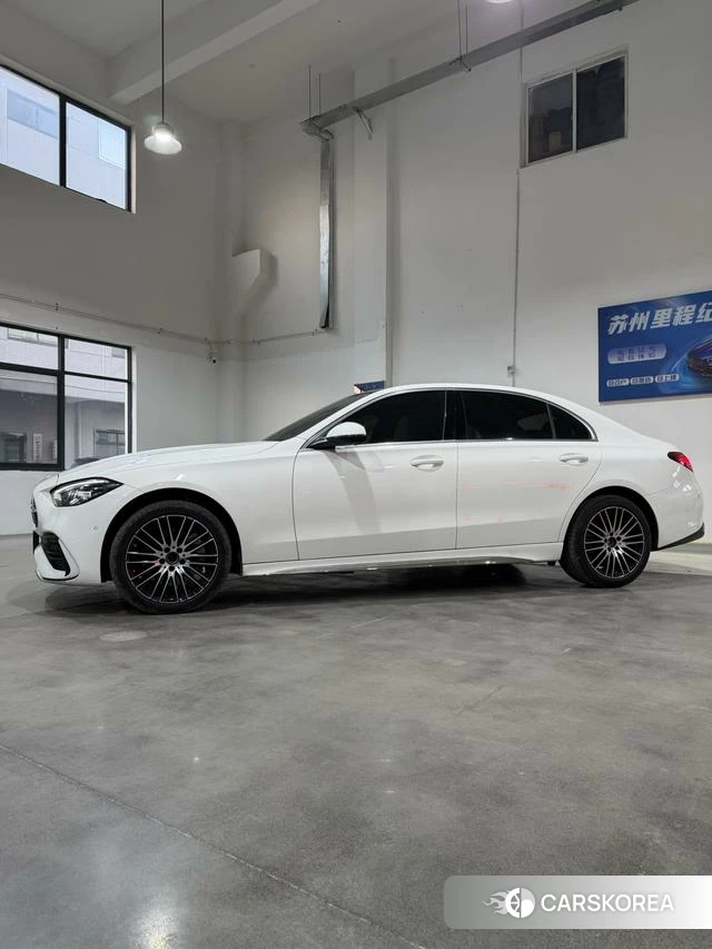 Mercedes-Benz Class C id 4240709 из Китая 12