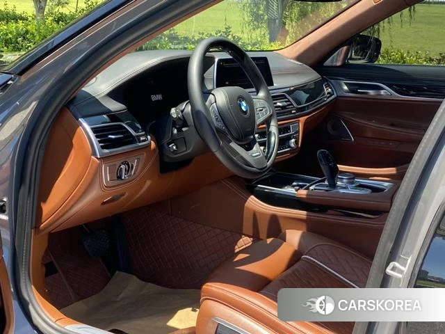 BMW 7 series id 4278256 из Китая 18