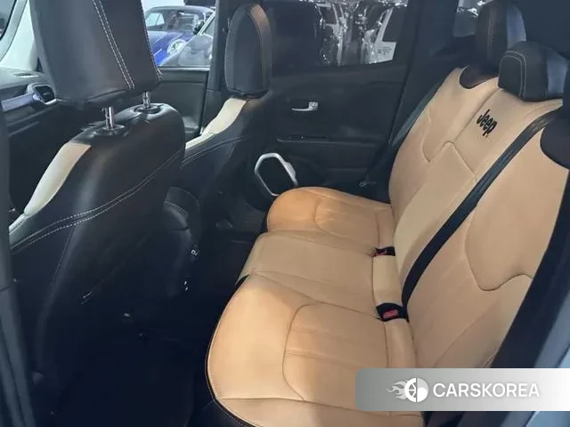 Jeep Renegade id 3669572 из Кореи 19