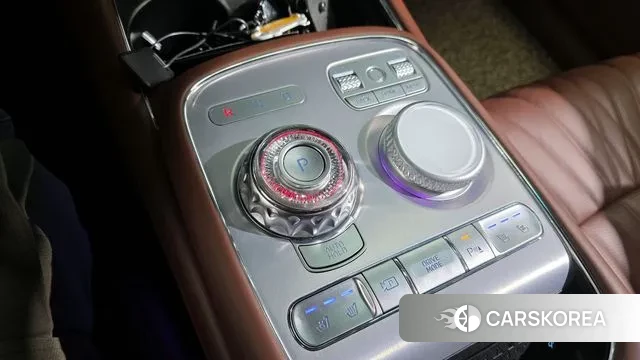 Genesis G90 (RS4) id 3654259 из Кореи 19