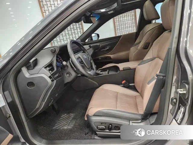 Lexus ES300h 7th generation id 3732473 из Кореи 14