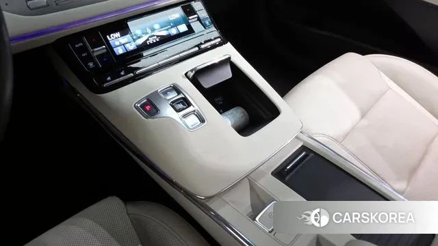 Hyundai The New Grandeur IG Hybrid id 2994254 из Кореи 19