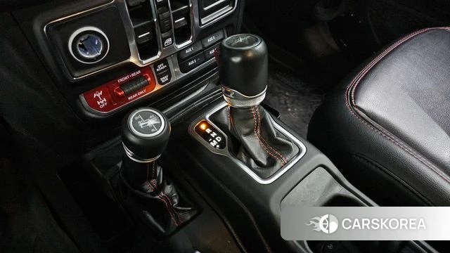 Jeep Gladiator (JT) id 3965537 из Кореи 19