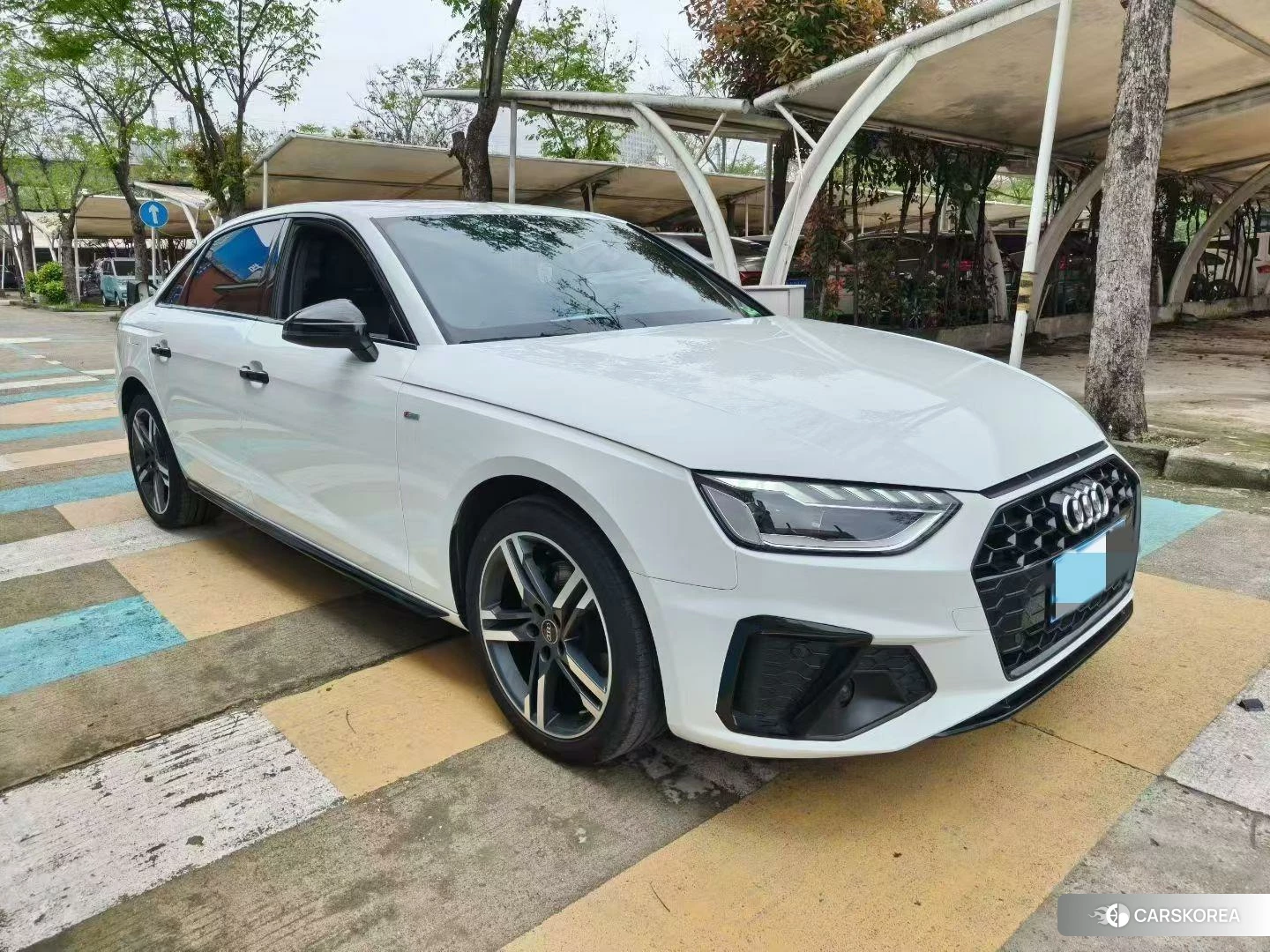 Audi A4L id 4492914 из Китая 10