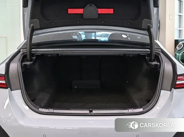 BMW 5 Series (G60) id 3020833 из Кореи 19