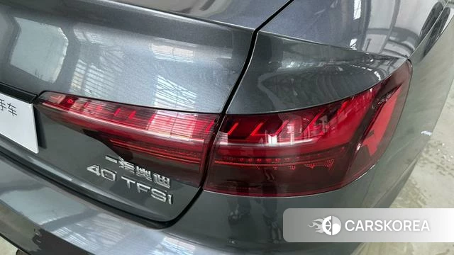 Audi A4L id 4298339 из Китая 17