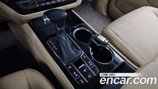 Kia The New Carnival id 2507270 из Кореи 19