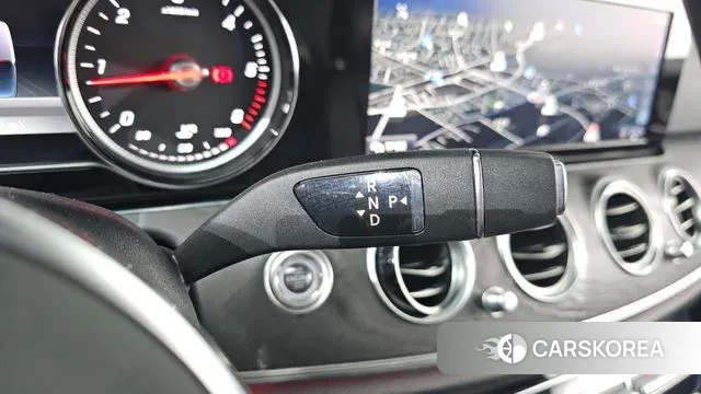 Mercedes-Benz E-Class W213 id 3422457 из Кореи 19