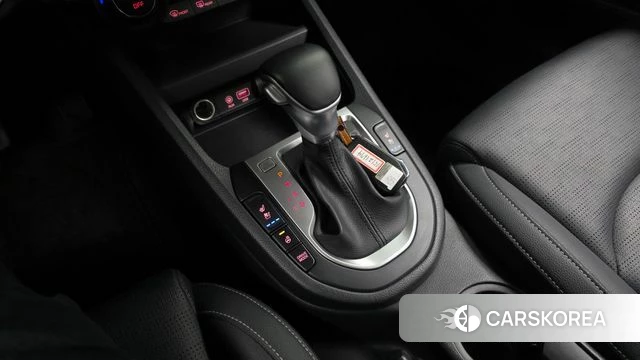 Kia Come New K3 id 3893653 из Кореи 19