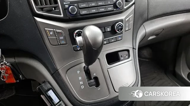 Hyundai The New Grand Starex id 3349798 из Кореи 19