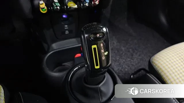 Mini Cooper Electric id 2959056 из Кореи 19