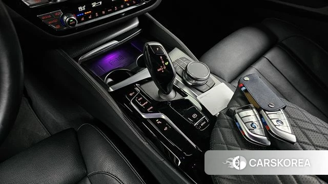 BMW 5 Series (G30) id 4656214 из Кореи 30