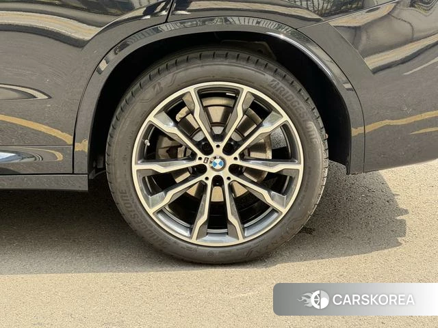 BMW X3 id 4374723 из Китая 24