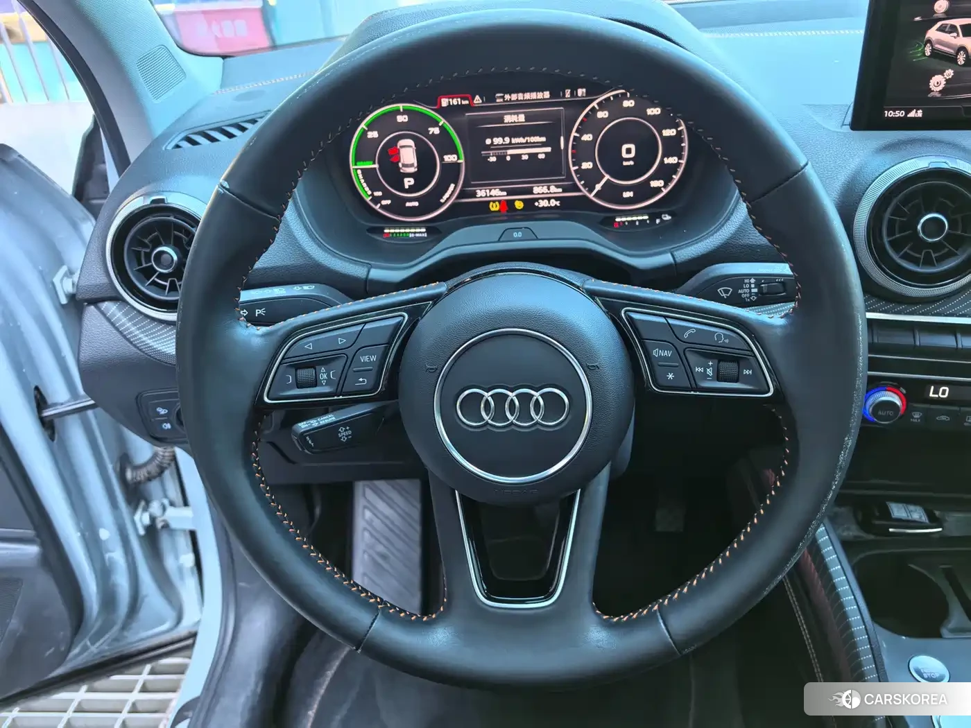 Audi Q2L id 4653874 из Китая 9