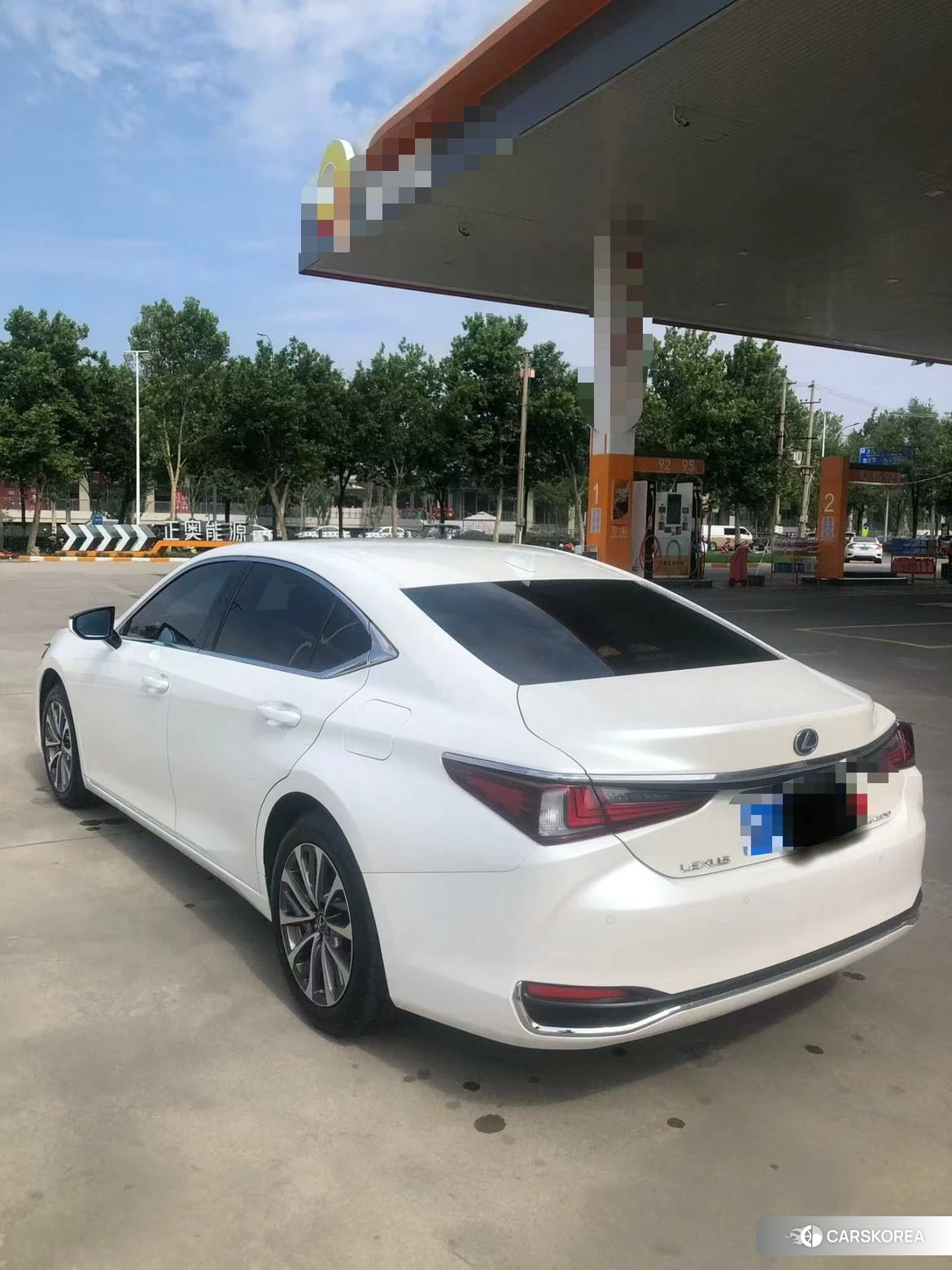 Lexus ES id 4499094 из Китая 9