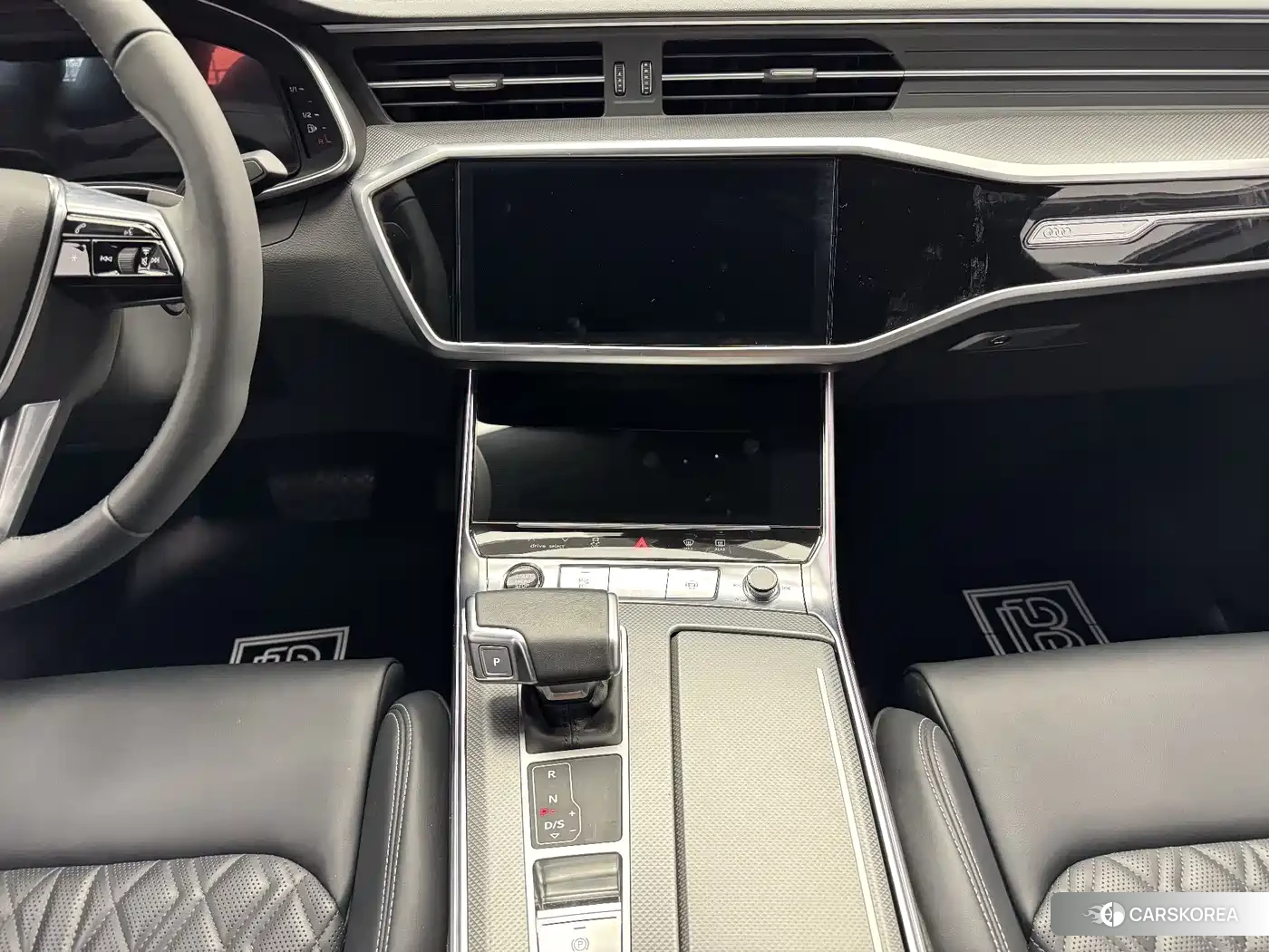 Audi A6L id 4600940 из Китая 13