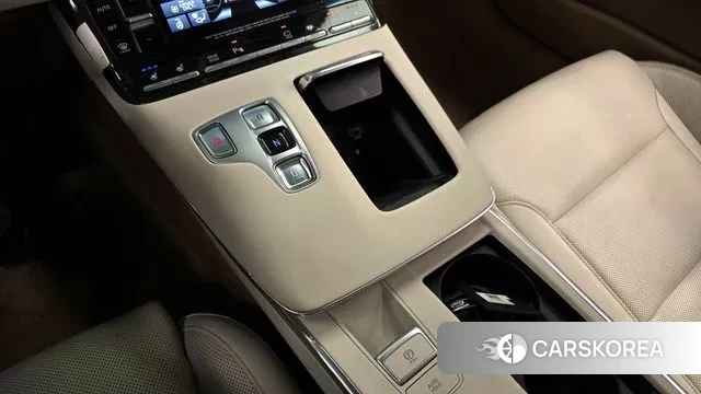 Hyundai The New Grandeur IG Hybrid id 3459115 из Кореи 19