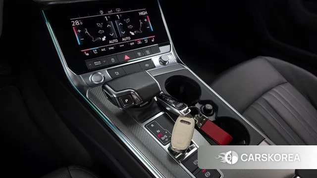 Audi A6 (C8) id 3753504 из Кореи 19