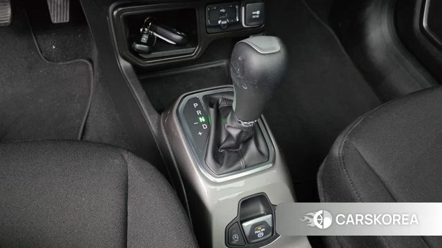 Jeep Renegade id 4330074 из Кореи 30