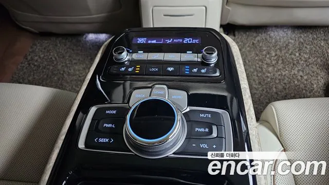 Genesis G90 id 2645420 из Кореи 19