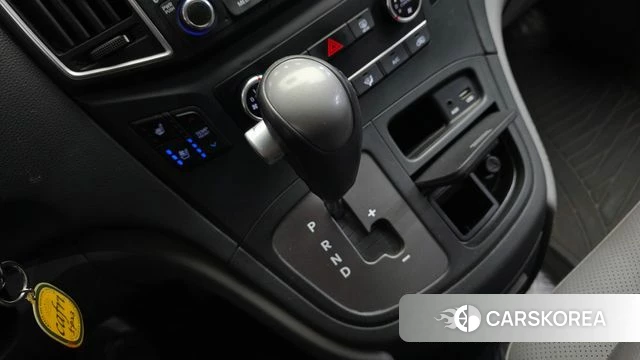 Hyundai The New Grand Starex id 3955359 из Кореи 19