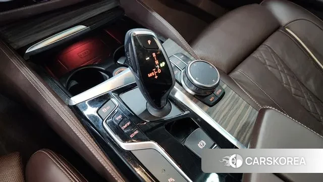 BMW 5 Series (G30) id 3661837 из Кореи 19