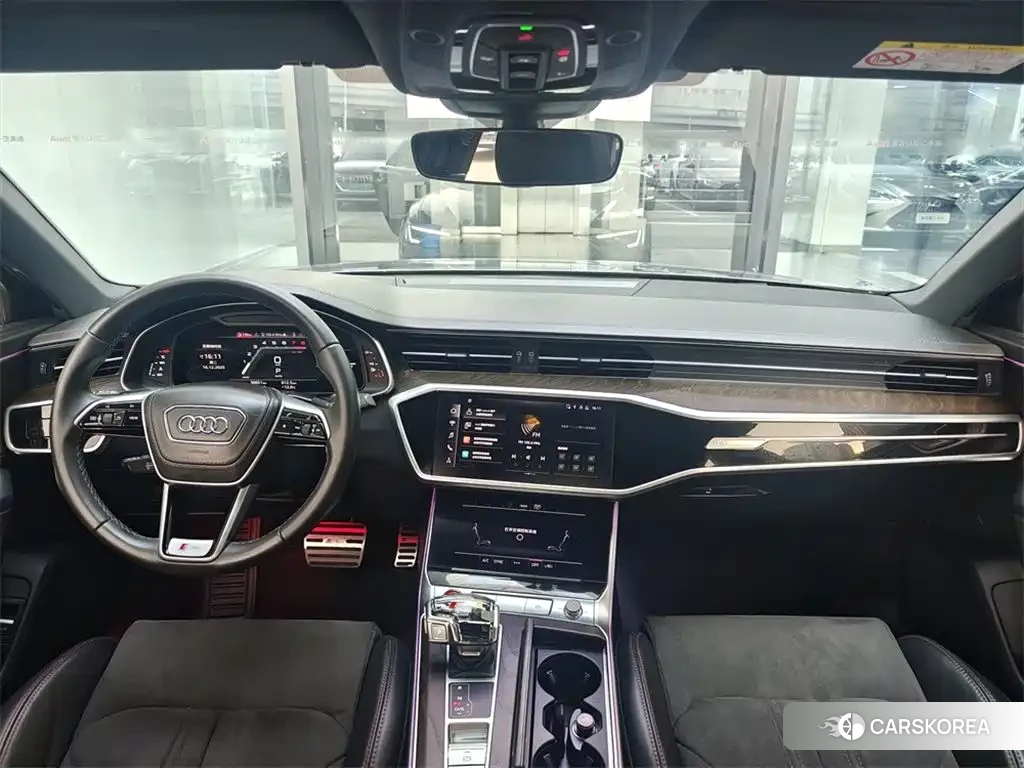 Audi A6L id 4644469 из Китая 15