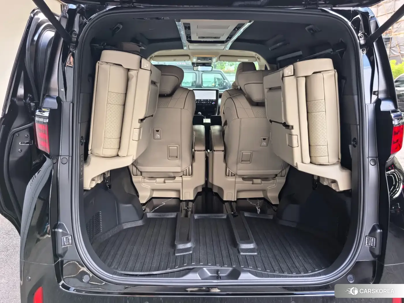 Toyota Elfa id 4679763 из Китая 9