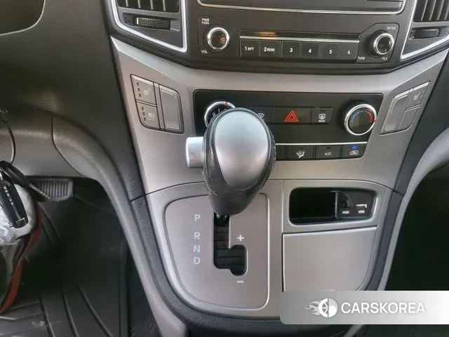 Hyundai The New Grand Starex id 3601318 из Кореи 15