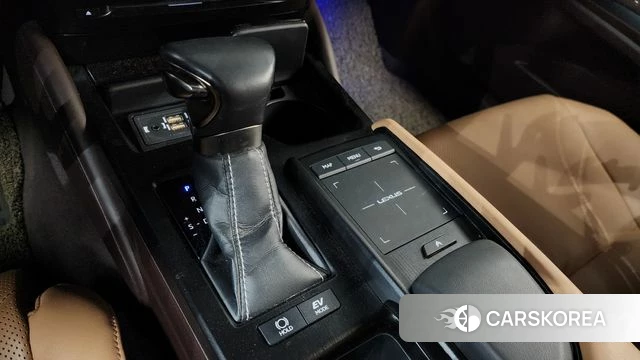 Lexus ES300h 7th generation id 4310645 из Кореи 31