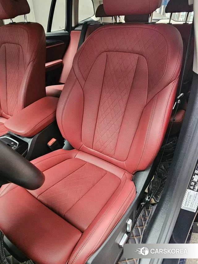 BMW X3 id 4236563 из Китая 9