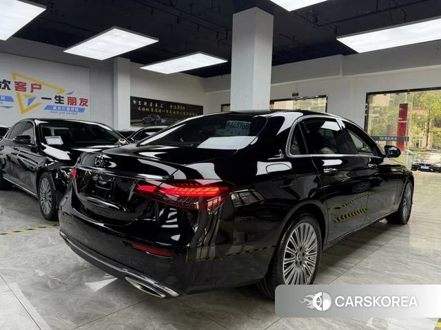 Mercedes-Benz E-class id 4275281 из Китая 9