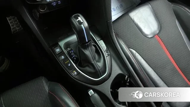 Hyundai Veloster (JS) id 3536375 из Кореи 19