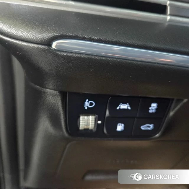 Hyundai The New Grandeur IG Hybrid id 3791987 из Кореи 19