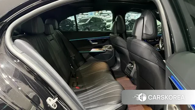 Mercedes-Benz E-Class W214 id 3405024 из Кореи 19