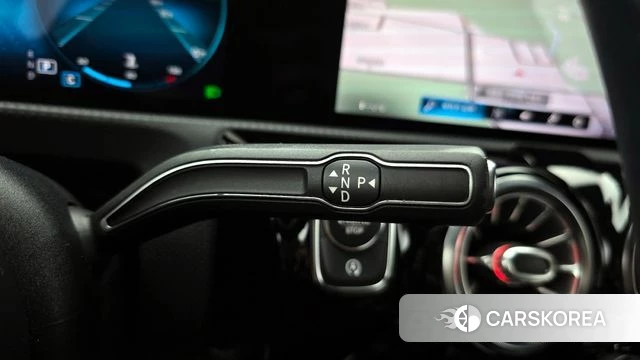Mercedes-Benz A-Class W177 id 4339025 из Кореи 29